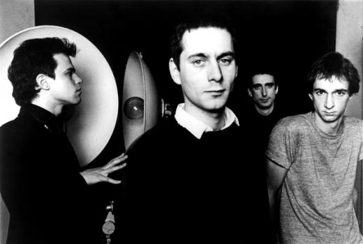 Wire 1976-2013: Versioner, återvändande, nyanvändning, förändring Wire 1976-2013: Versioner, återvändande, nyanvändning, förändring